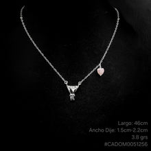 Cargar imagen en el visor de la galería, COLLAR PORTA FLOR CON CUARZO ROSA
