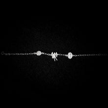 Cargar imagen en el visor de la galería, PULSERA DIJES RELIGIOSOS
