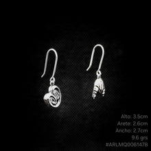 Cargar imagen en el visor de la galería, ARETES REPOSTERÍA
