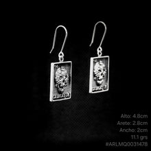 Cargar imagen en el visor de la galería, ARETES LARGOS CARTA LOTERÍA
