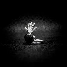 Cargar imagen en el visor de la galería, ANILLO CORAZÓN AGAVE
