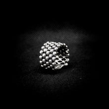 Cargar imagen en el visor de la galería, ANILLO BOLITAS
