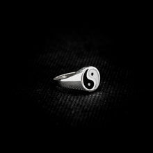 Cargar imagen en el visor de la galería, ANILLO YIN YANG
