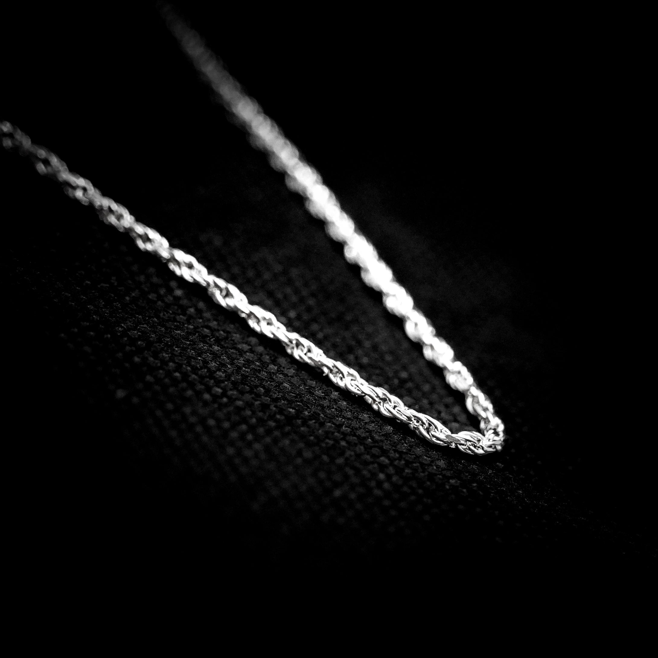 CADENA TORSAL DELGADA