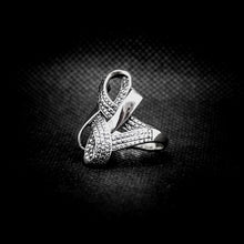Cargar imagen en el visor de la galería, ANILLO LARGO ENTRELAZADO
