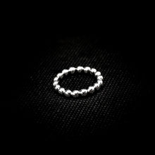 Cargar imagen en el visor de la galería, ANILLO CUENTAS
