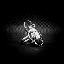 Cargar imagen en el visor de la galería, ANILLO ESCARABAJO
