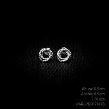 Cargar imagen en el visor de la galería, ARETE CUERDA ENTRELAZADA
