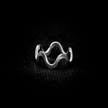 Cargar imagen en el visor de la galería, ANILLO ONDAS
