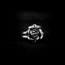 Cargar imagen en el visor de la galería, ANILLO ROSA CHICO
