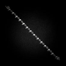 Cargar imagen en el visor de la galería, PULSERA CRÁNEOS

