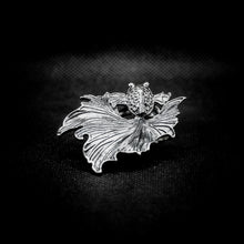 Cargar imagen en el visor de la galería, ANILLO PEZ BETTA
