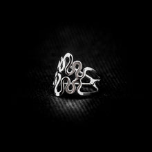 Cargar imagen en el visor de la galería, ANILLO ONDULADO
