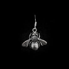 Cargar imagen en el visor de la galería, ARETES ABEJA
