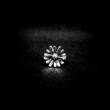 Cargar imagen en el visor de la galería, ANILLO MARGARITA
