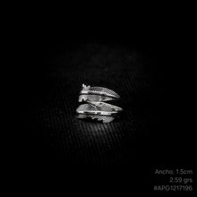 Cargar imagen en el visor de la galería, ANILLO PLUMA
