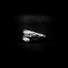 Cargar imagen en el visor de la galería, ANILLO ESPIRAL TENTÁCULO
