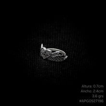 Cargar imagen en el visor de la galería, ANILLO CORAZÓN CON ALAS

