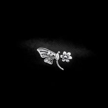 Cargar imagen en el visor de la galería, ANILLO LIBÉLULA FLOR
