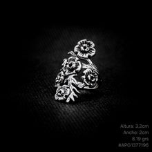 Cargar imagen en el visor de la galería, ANILLO LARGO FLORES
