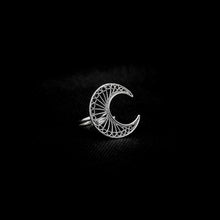 Cargar imagen en el visor de la galería, ANILLO LUNA
