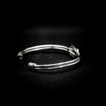 Cargar imagen en el visor de la galería, BRAZALETE NUDO
