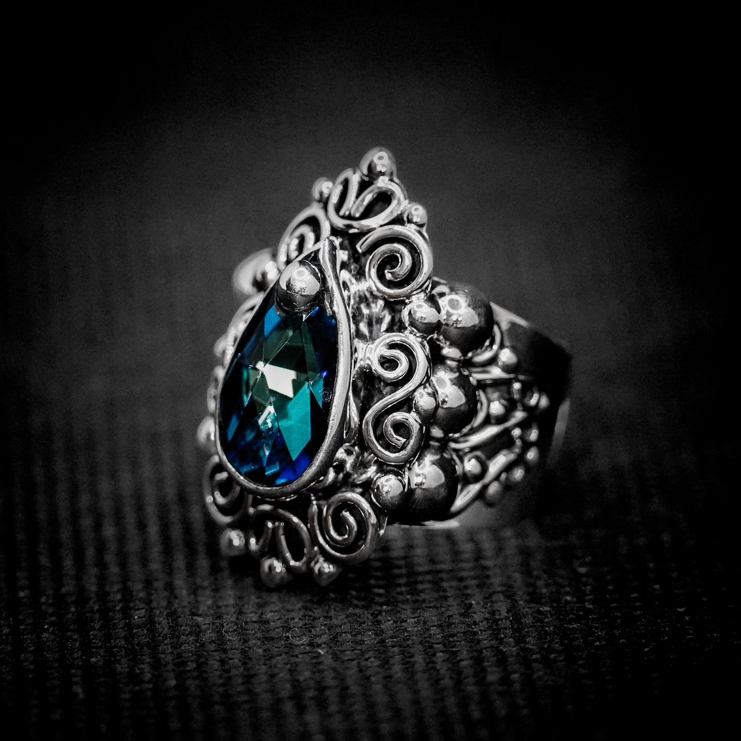 ANILLO BARROCO CON SWAROVSKI