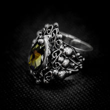 Cargar imagen en el visor de la galería, ANILLO BARROCO CON SWAROVSKI
