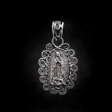 Cargar imagen en el visor de la galería, DIJE VIRGEN DE GUADALUPE FILIGRANA
