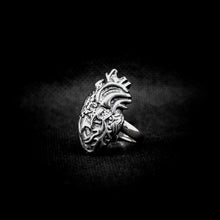 Cargar imagen en el visor de la galería, ANILLO CORAZÓN ANATÓMICO
