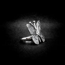 Cargar imagen en el visor de la galería, ANILLO MARIPOSA
