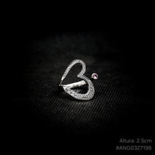 Cargar imagen en el visor de la galería, ANILLO CORAZÓN CON ZIRCONIA
