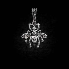 Cargar imagen en el visor de la galería, DIJE ABEJA
