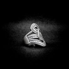 Cargar imagen en el visor de la galería, ANILLO ENTRELAZADO
