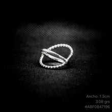 Cargar imagen en el visor de la galería, ANILLO CRUZADO
