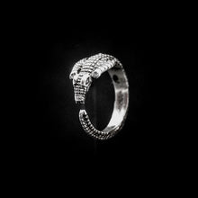 Cargar imagen en el visor de la galería, ANILLO COCODRILO

