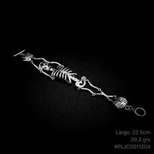 Cargar imagen en el visor de la galería, Pulsera Esqueleto
