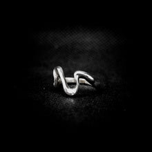 Cargar imagen en el visor de la galería, ANILLO ONDAS
