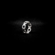 Cargar imagen en el visor de la galería, ANILLO CADENA

