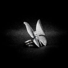 Cargar imagen en el visor de la galería, ANILLO MARIPOSA
