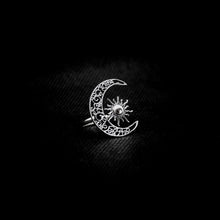 Cargar imagen en el visor de la galería, ANILLO SOL Y LUNA
