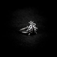 Cargar imagen en el visor de la galería, ANILLO CATARINA
