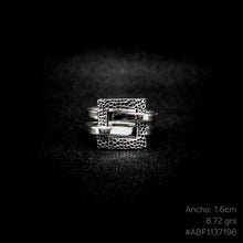 Cargar imagen en el visor de la galería, ANILLO ABSTRACTO CUADRADO
