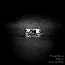 Cargar imagen en el visor de la galería, ANILLO BANDA CON MARIPOSAS
