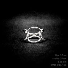 Cargar imagen en el visor de la galería, ANILLO ENTRELAZADO
