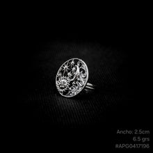 Cargar imagen en el visor de la galería, ANILLO SOL Y LUNA
