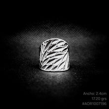 Cargar imagen en el visor de la galería, ANILLO LARGO HOJAS
