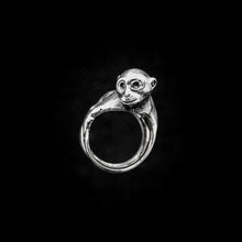 Cargar imagen en el visor de la galería, ANILLO MONO
