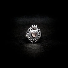 Cargar imagen en el visor de la galería, ANILLO CORAZÓN FUEGO
