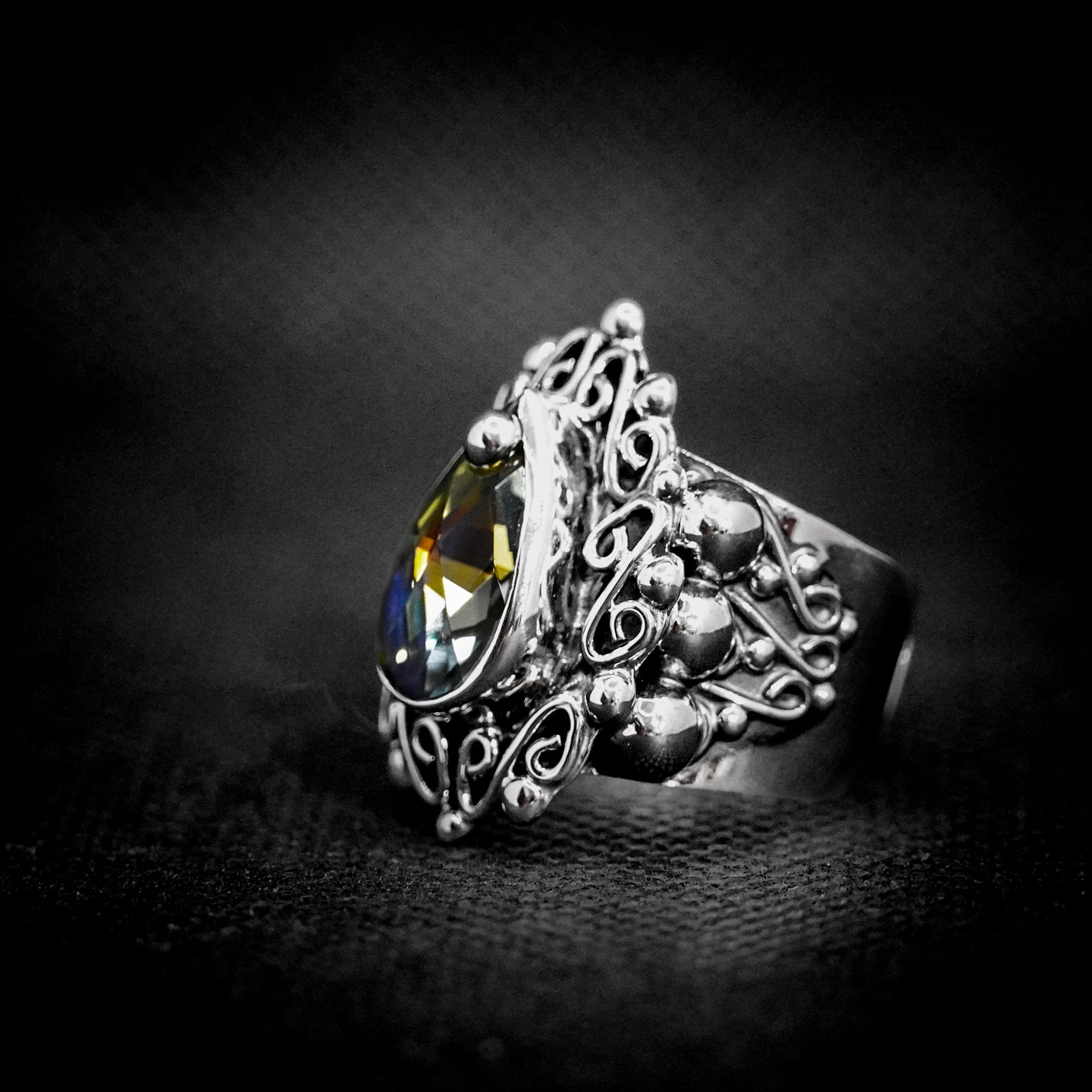 ANILLO BARROCO CON SWAROVSKI